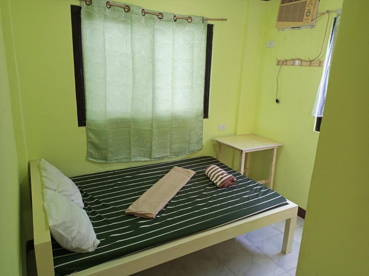 Marbeth Inn Coron Exterior photo